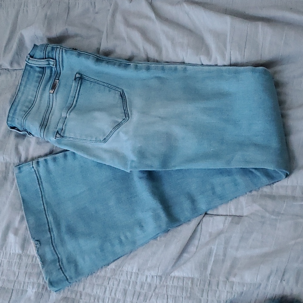 Light wash kancan flares
